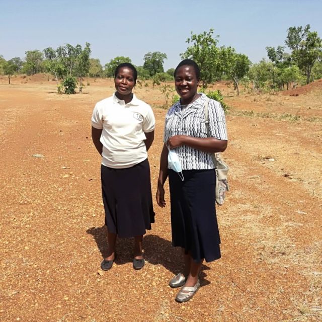 Schwester Rita Amponsaa-Owusu und Schwester Florence